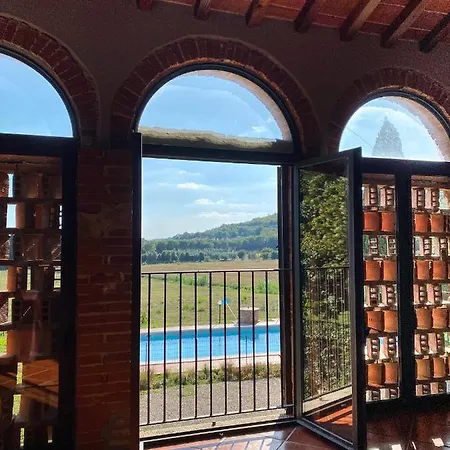 Agriturismo Il Pasqualino, 度假居 *