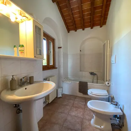 Agriturismo Il Pasqualino, 度假居 *
